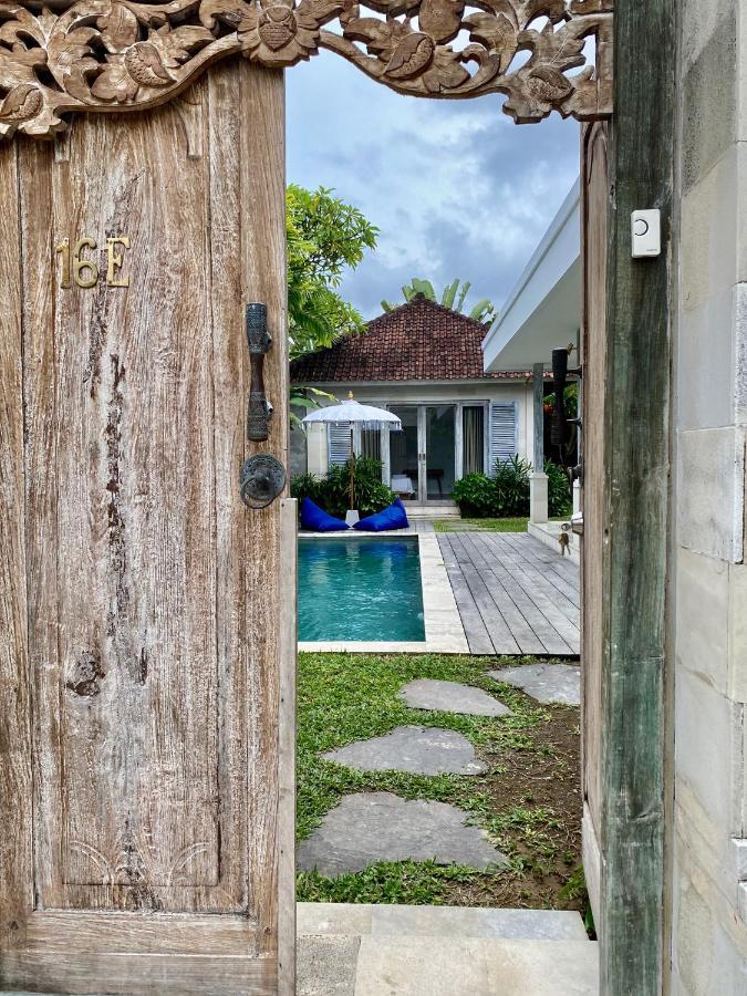 Villa Biru - 500M Batubelig Beach Чангу Экстерьер фото