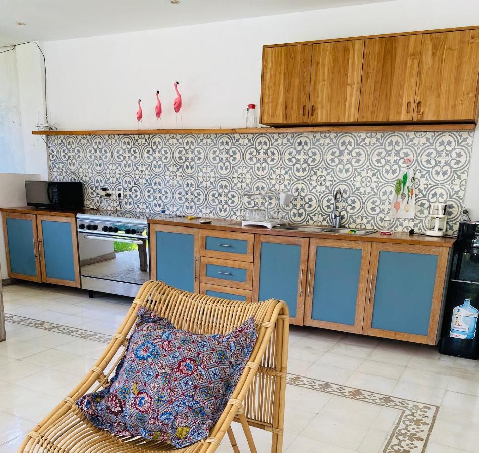 Villa Biru - 500M Batubelig Beach Чангу Экстерьер фото